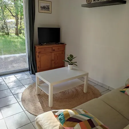 Holiday home Maison 3 Avec Piscine Proche *